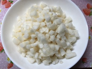 賽の目切りの梨